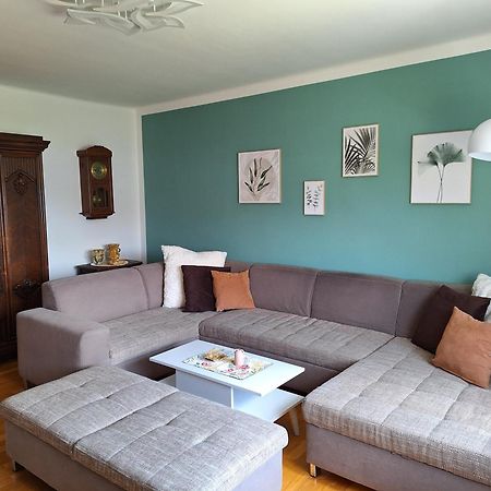 Schoene Maisonettewohnung In Der Barlachstadt Guestrow Exterior photo